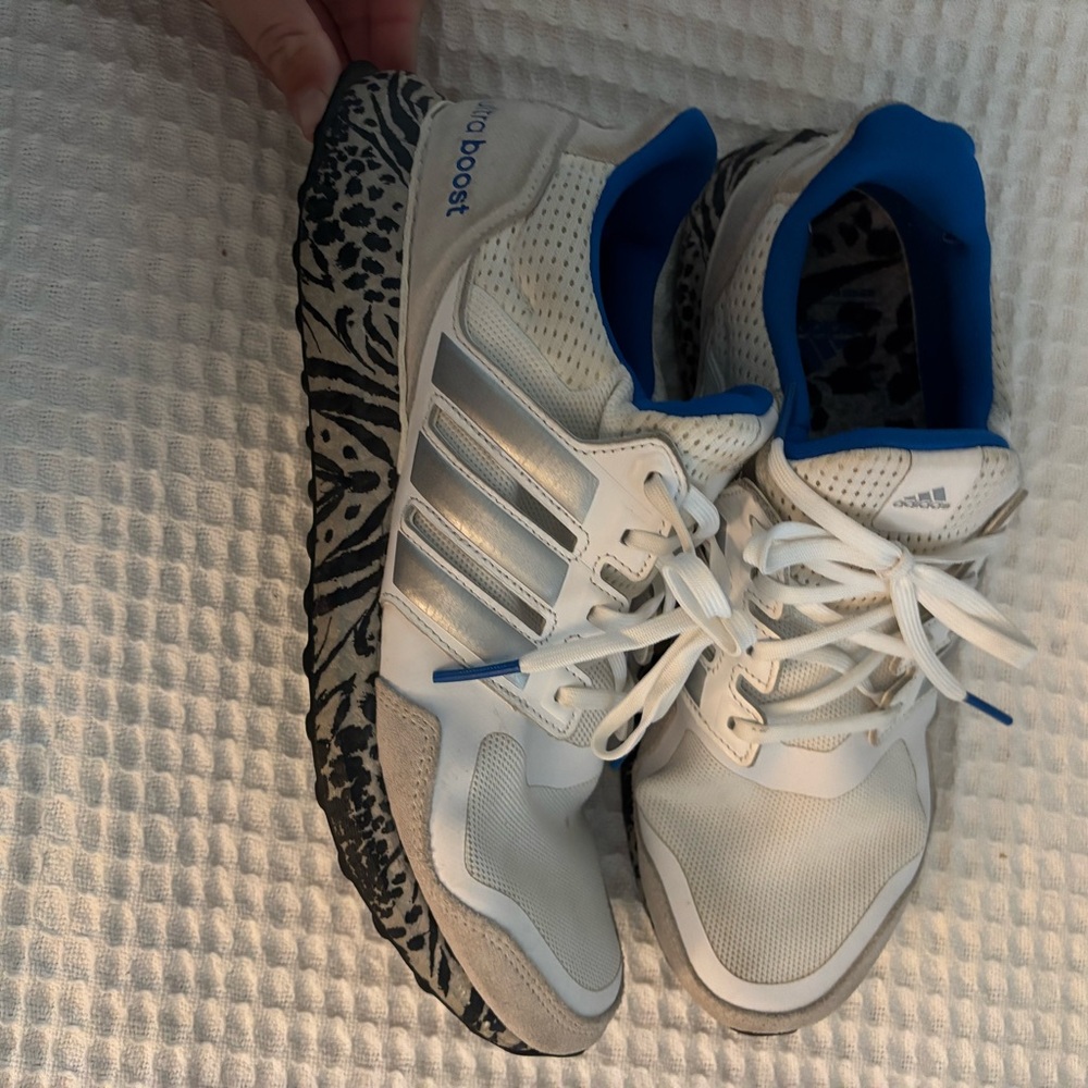 Adidas White and Blue Athletic Shoes for Performance